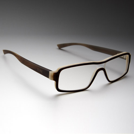 SIRE-handmade-natural-horn-eyewear-by-Aekae-sq3.jpg