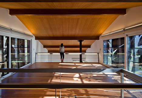 Prefab House in Cedeira by MYCC