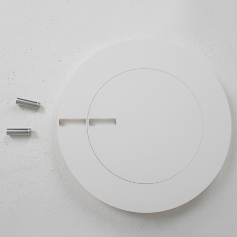 The Front and Back by Giha Woo and Shingoeun