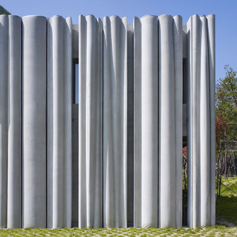 Cement Visitors Center by BCHO