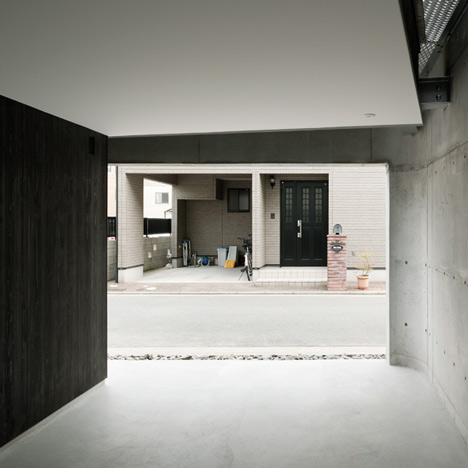 House in Minamimachi3 by Suppose Design Office
