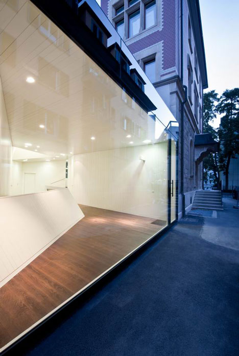 Parish House St Josef by Frei and Saarinen Architects