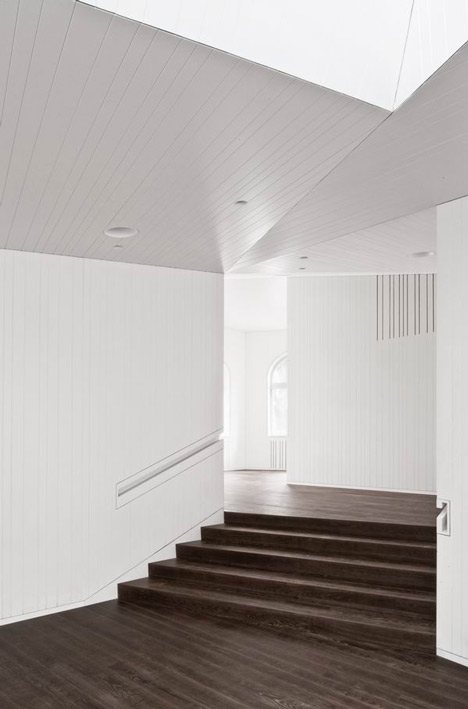 Parish House St Josef by Frei and Saarinen Architects