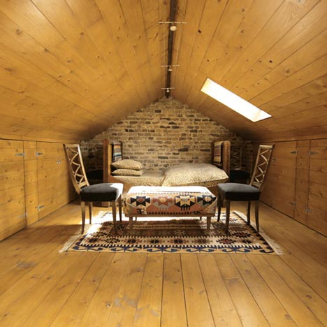 Loft Access by Tamir Addadi Architecture