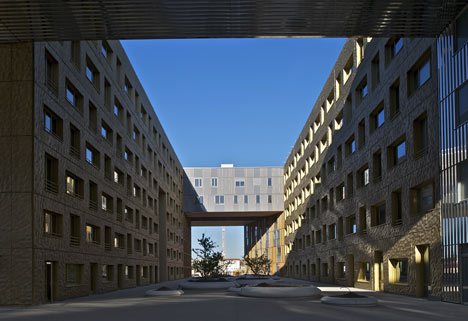 Monolith by Erick van Egeraat