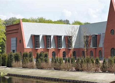National Automobile Museum by Michael Graves & Associates