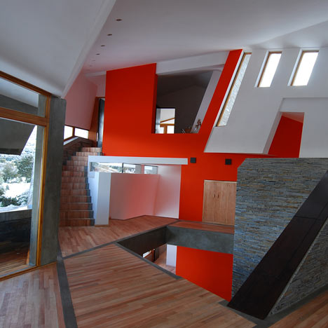 Ribbon House by G2estudio