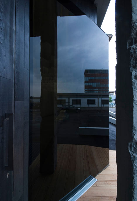 Art Gallery Showroom by Antonio Ravalli Architetti