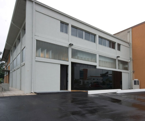 Art Gallery Showroom by Antonio Ravalli Architetti