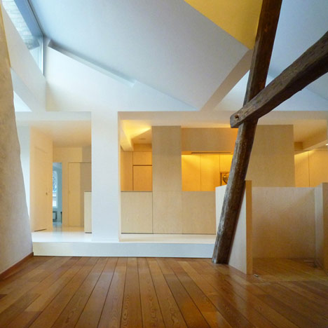 Renovation Bruges by ROOM & ROOM