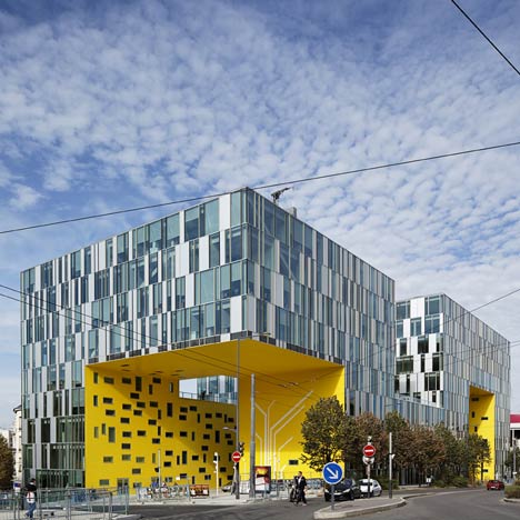 La Cite des Affaires by Manuelle Gautrand