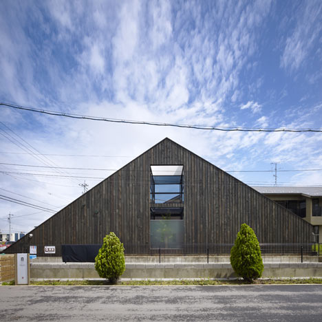 Ogaki House by Katsutoshi Sasaki and Associates