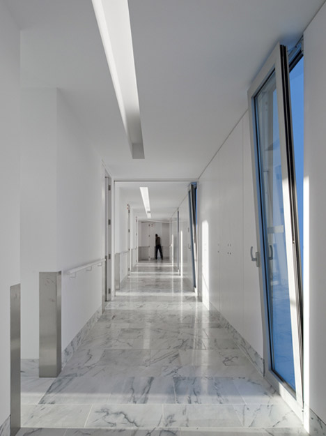 House for elderly people by Aires Mateus Arquitectos