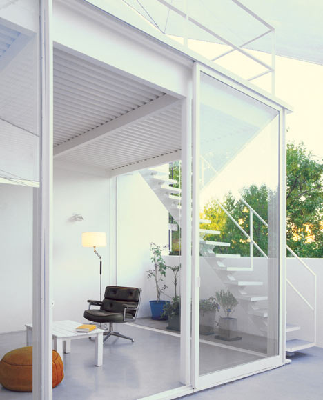 Nunez House by Adamo-Faiden