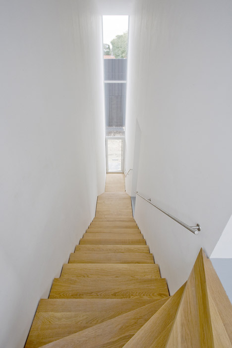 V35K18 by Pasel Keunzel Architects